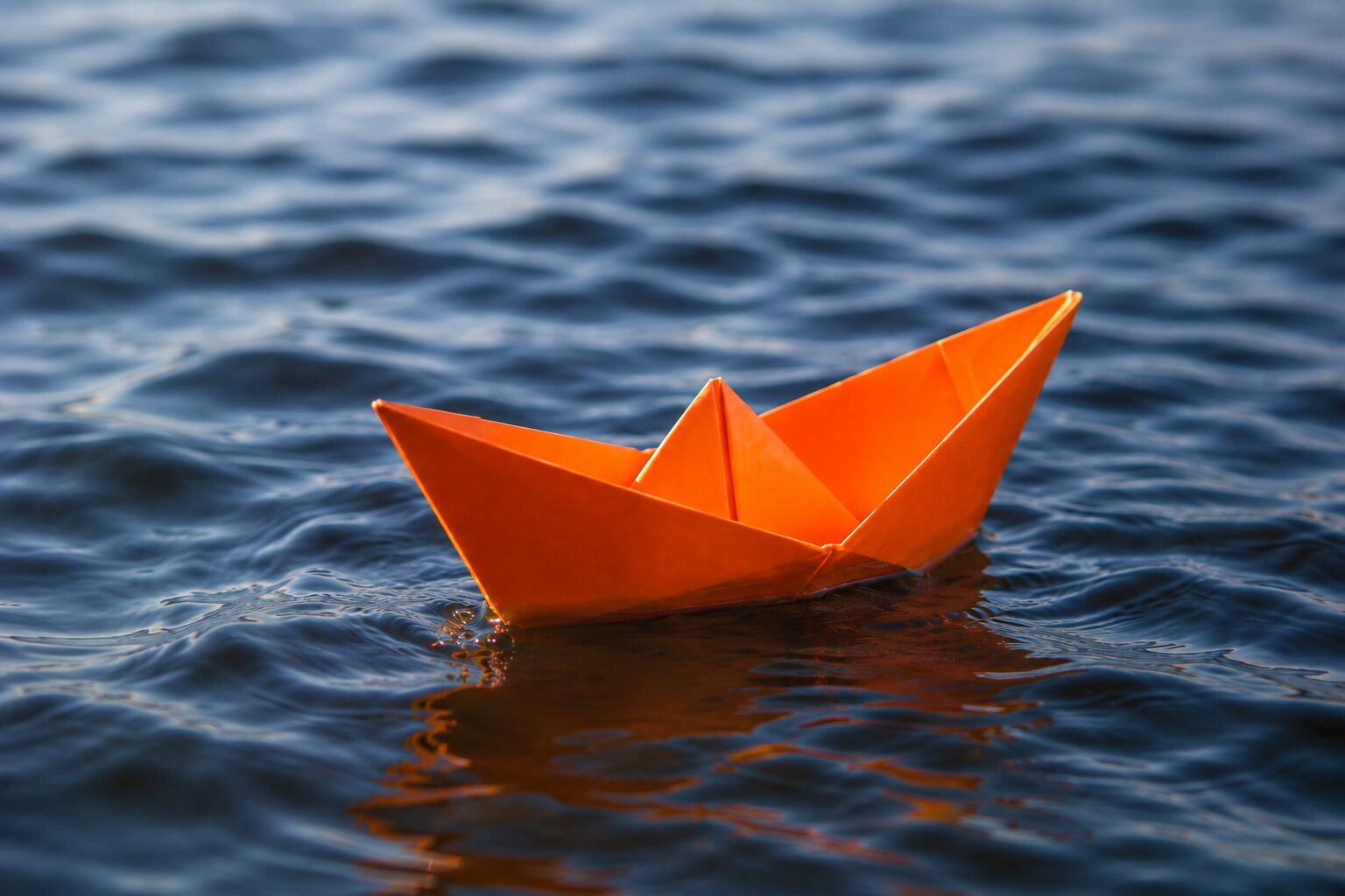 Origami z łódki jako zapowiedź rejsu po Wiśle w Krakowie